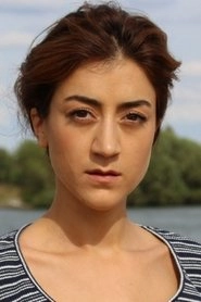 Ảnh diễn viên Gizem Erdogan